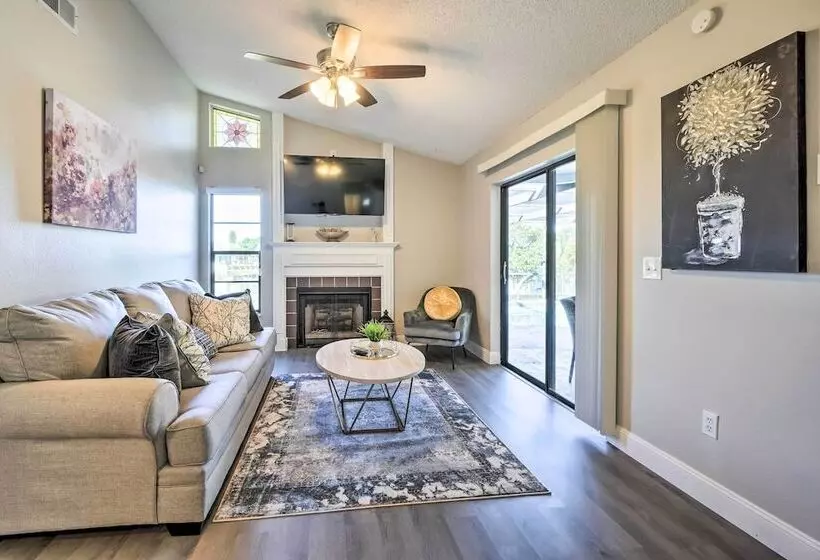 Waterfront Port Richey House W/ Heated Pool!