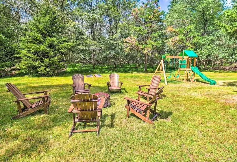 Albrightsville Cottage, Walk To Wolf Run Lake!