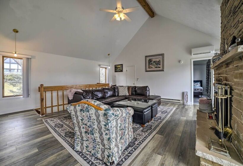 Alpine Lake Resort Home: Stunning Lake Views!