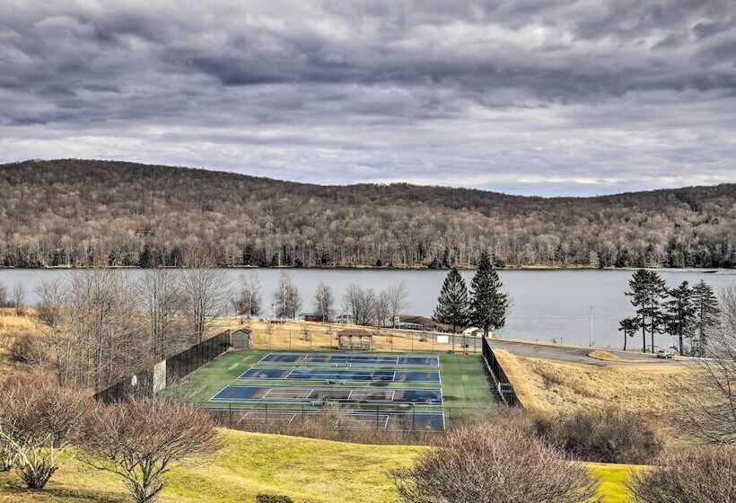 Alpine Lake Resort Home: Stunning Lake Views!