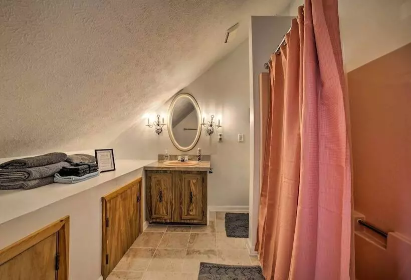 Alpine Lake Resort Home: Stunning Lake Views!