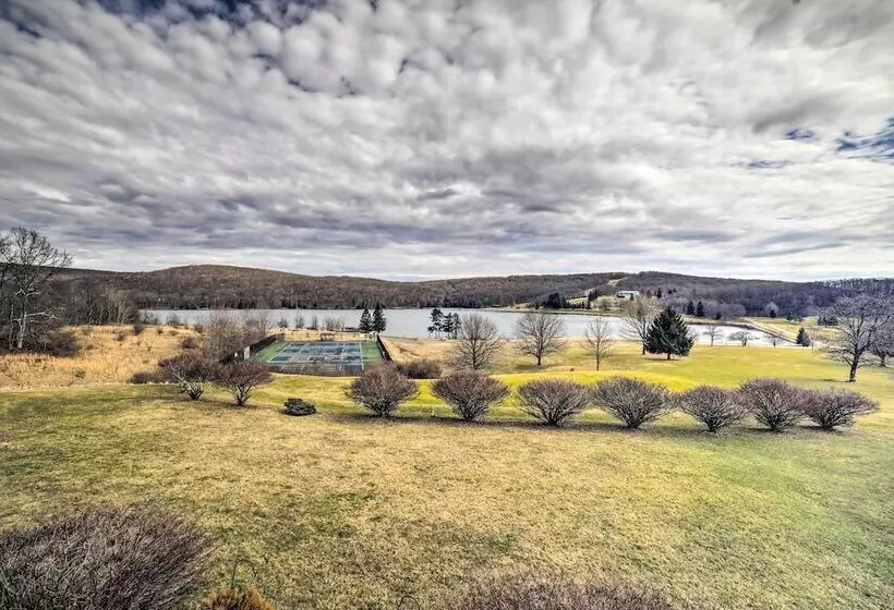 Alpine Lake Resort Home: Stunning Lake Views!