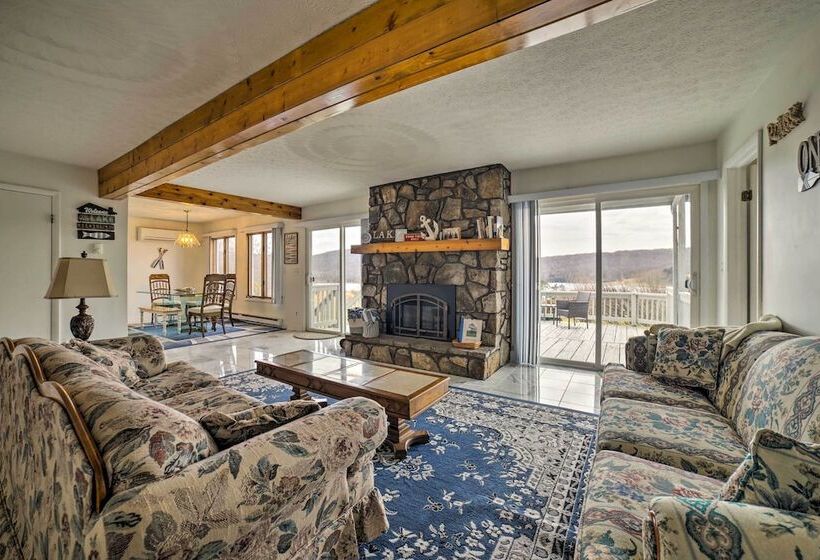 Alpine Lake Resort Home: Stunning Lake Views!