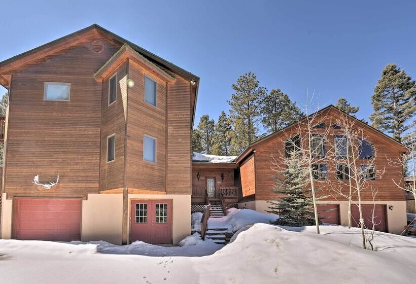 Spacious Angel Fire Cabin < 4 Miles To Resort!