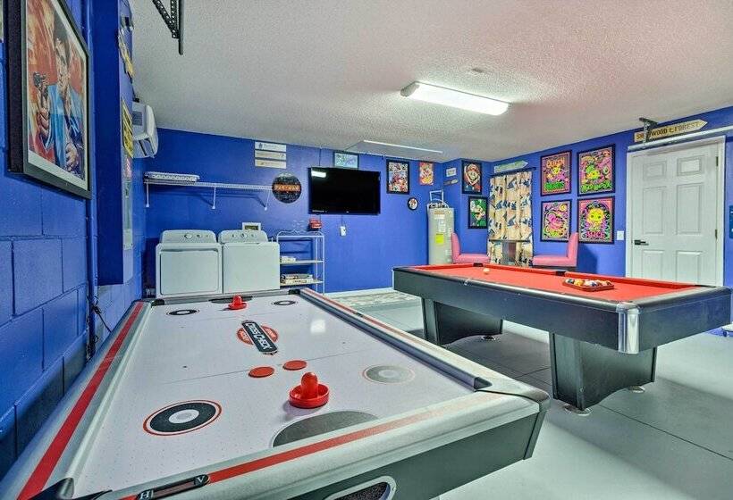 Games, Pool, Golf Course View: Haines City Home