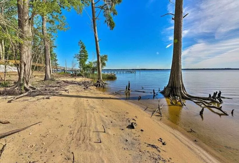 Bayfront Blounts Creek Home: Private Beach + Dock!