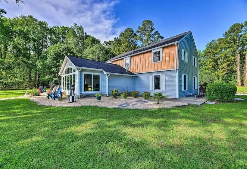 Bayfront Blounts Creek Home: Private Beach + Dock!