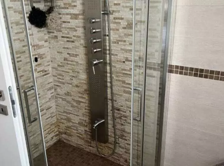 Aamiaismajoitus (B&B) Villa Ma Ya