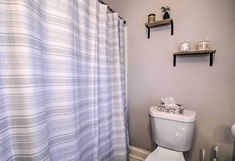 Bellaire Home W/ Yard ~ 4 Miles To Torch Lake