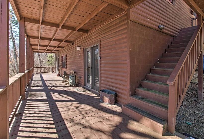 Cabin W/ Decks & Fire Pit Near Lost River!
