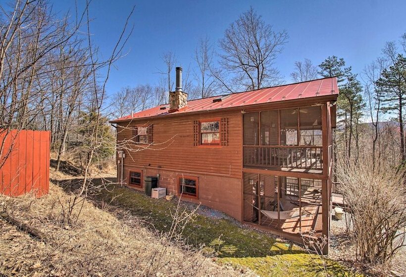 Cabin W/ Decks & Fire Pit Near Lost River!