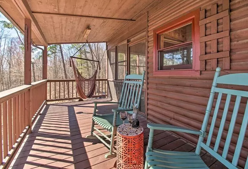 Cabin W/ Decks & Fire Pit Near Lost River!