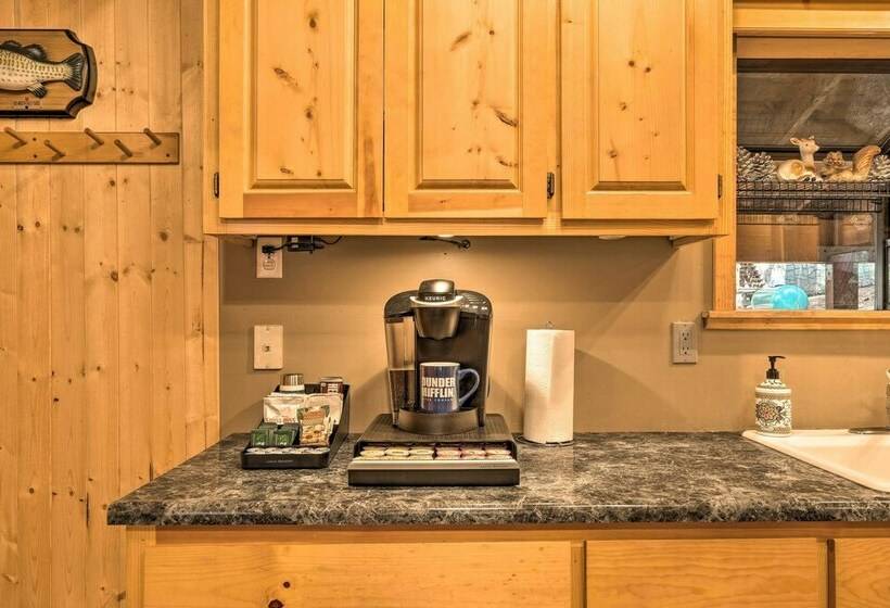 Camp Connell Cabin Near Vineyards & Hiking