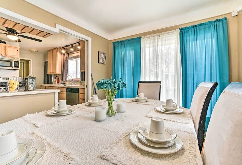 Detroit Home W/ Pool & Yard, 15 Mi To Downtown!