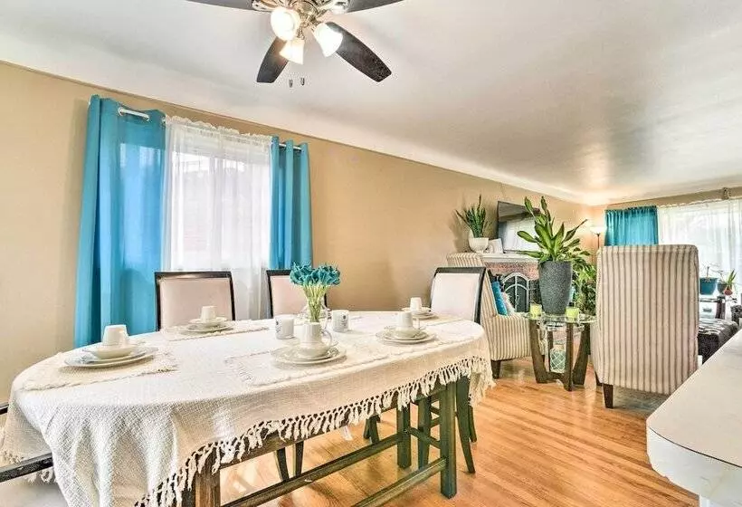 Detroit Home W/ Pool & Yard, 15 Mi To Downtown!