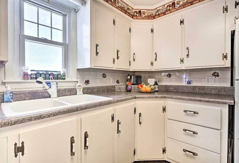 Cottage 3 Miles To Dwntwn & Bangor Waterfront