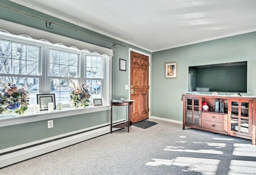 Cottage 3 Miles To Dwntwn & Bangor Waterfront