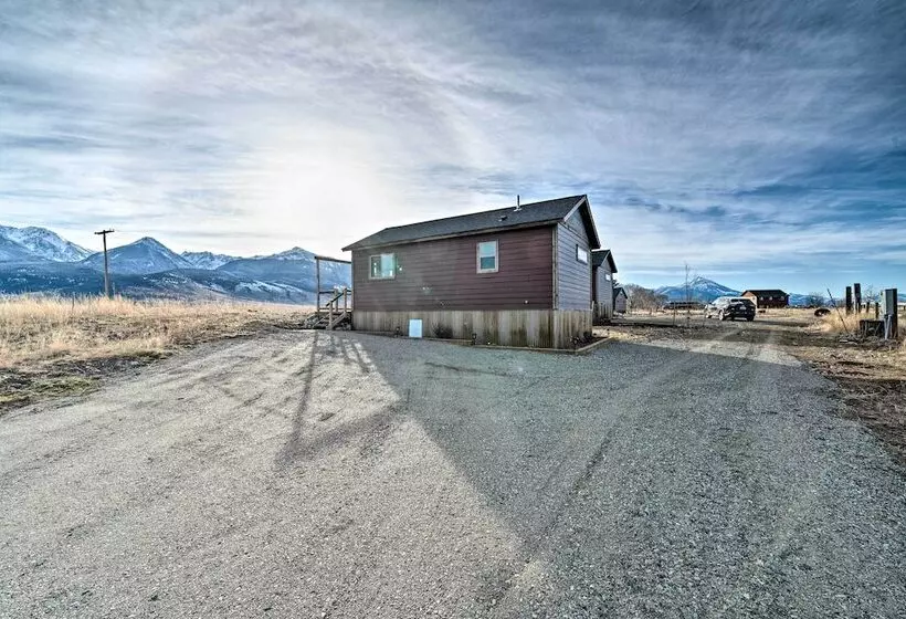 Couples Retreat 1 Hour Drive From Yellowstone Np!