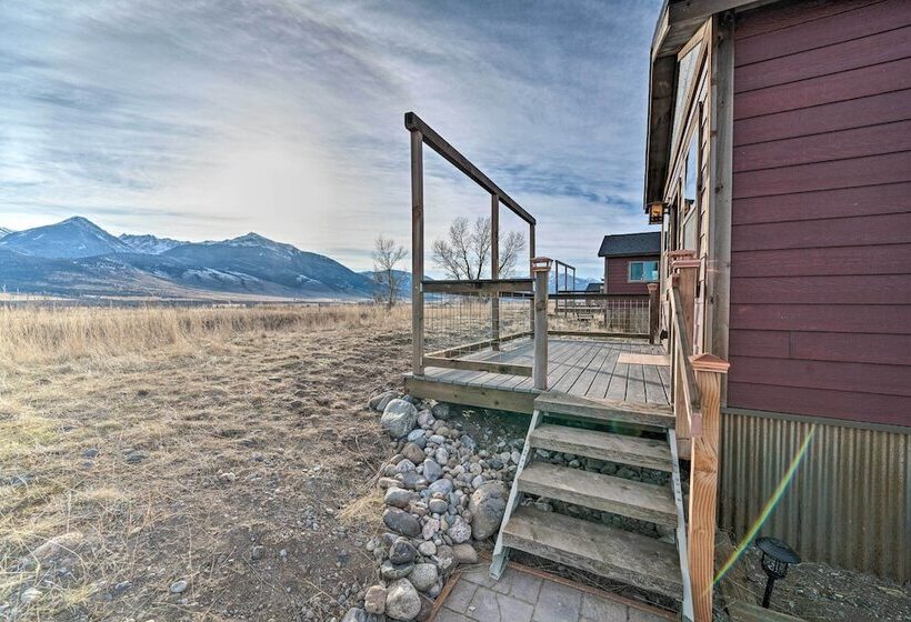 Couples Retreat 1 Hour Drive From Yellowstone Np!