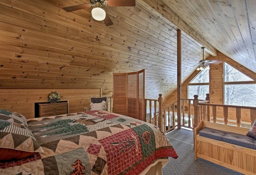 Cozy Cabin On 10 Acres, Walk To Chippewa River!