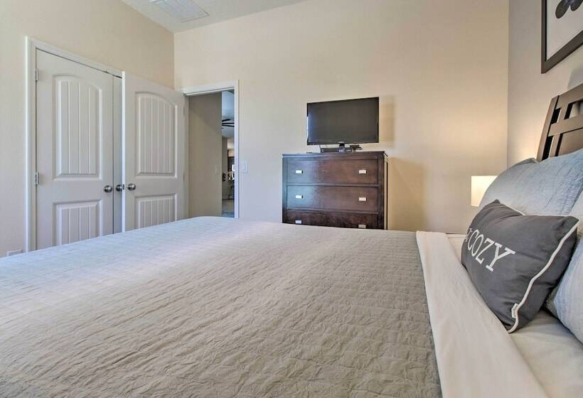 Game Room: Disney Themed Resort Home In Davenport!