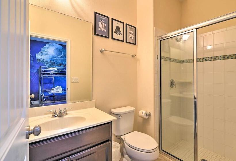 Game Room: Disney Themed Resort Home In Davenport!