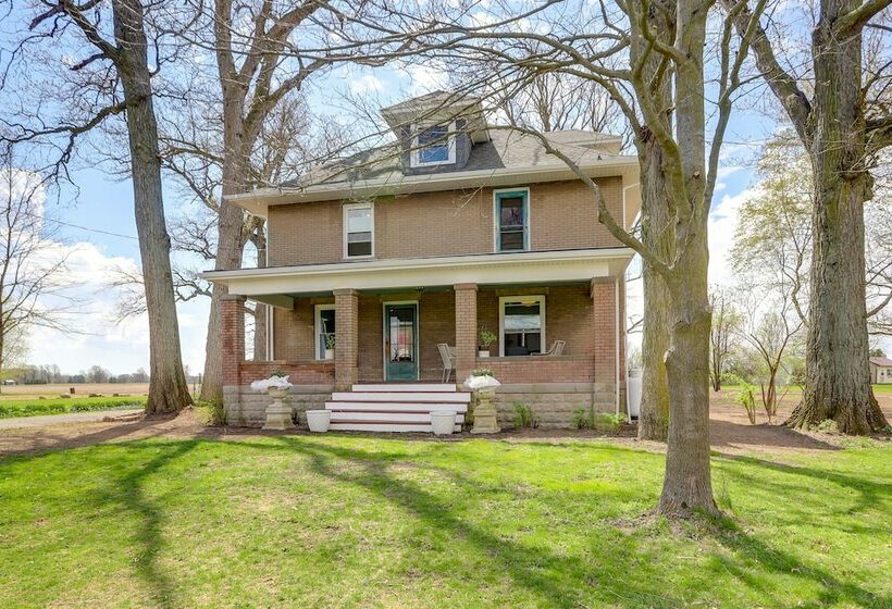 Bright Van Wert Home: 0.5 Mi To Golf Course!