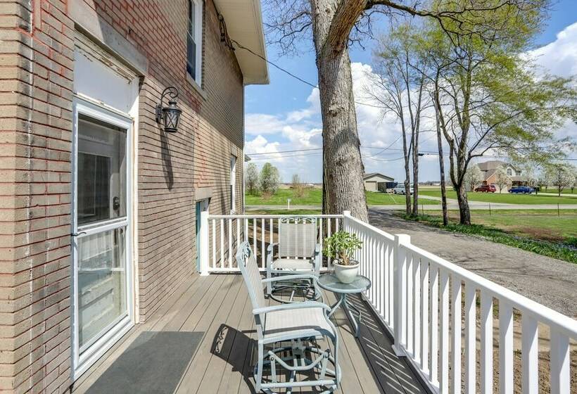 Bright Van Wert Home: 0.5 Mi To Golf Course!