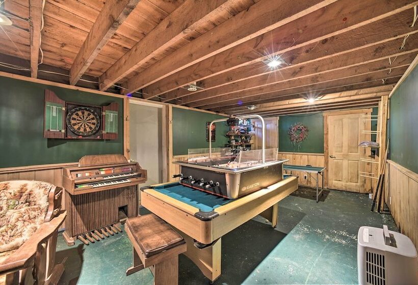 Full Private Home On 32 Acres W/ Stellar Views!