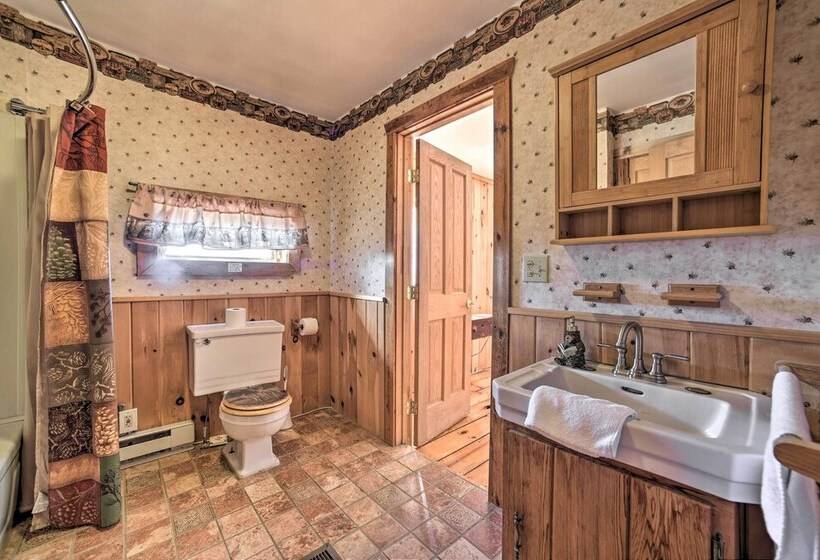 Full Private Home On 32 Acres W/ Stellar Views!