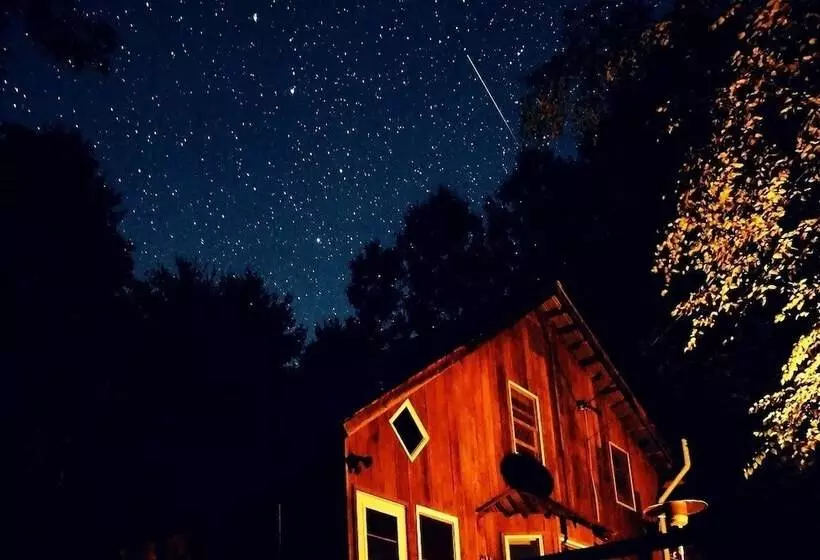 Hotelli Llama House Adk