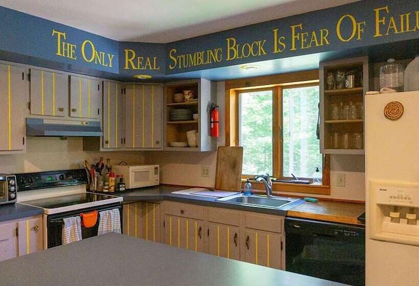 בית מלון כפרי Llama House Adk