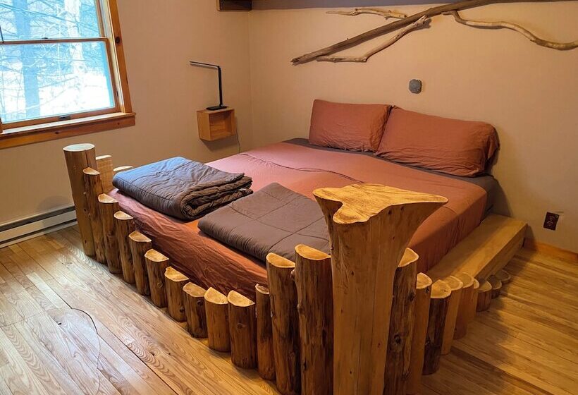 בית מלון כפרי Llama House Adk