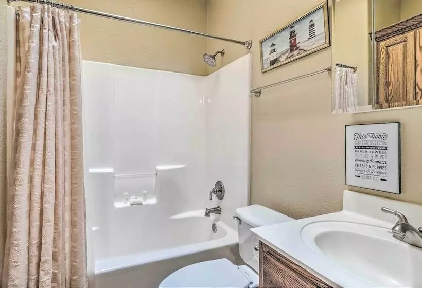 Lake Travis Home W/ Deck: Steps To 2 Story Dock!