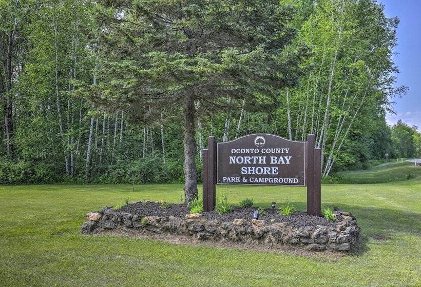 Peace & Premier Fishing On Bay Of Green Bay!