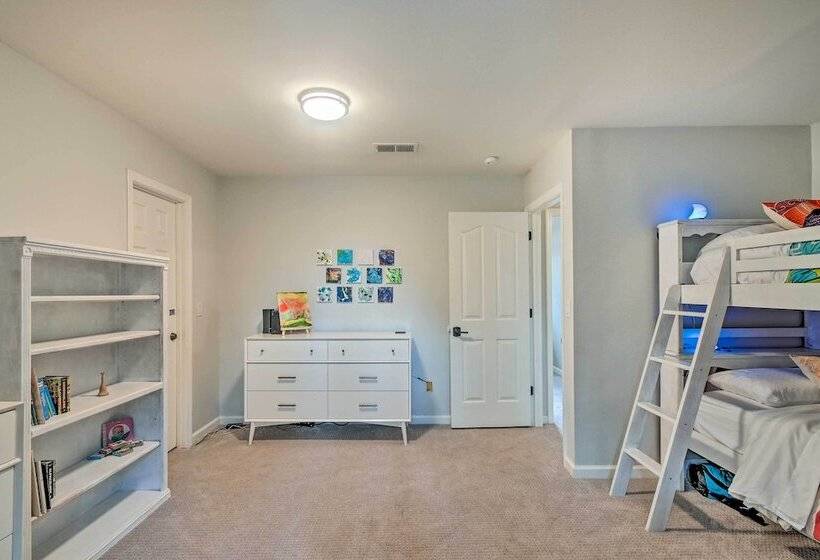 Peaceful Southern Pines Home W/ Pool + Yard!