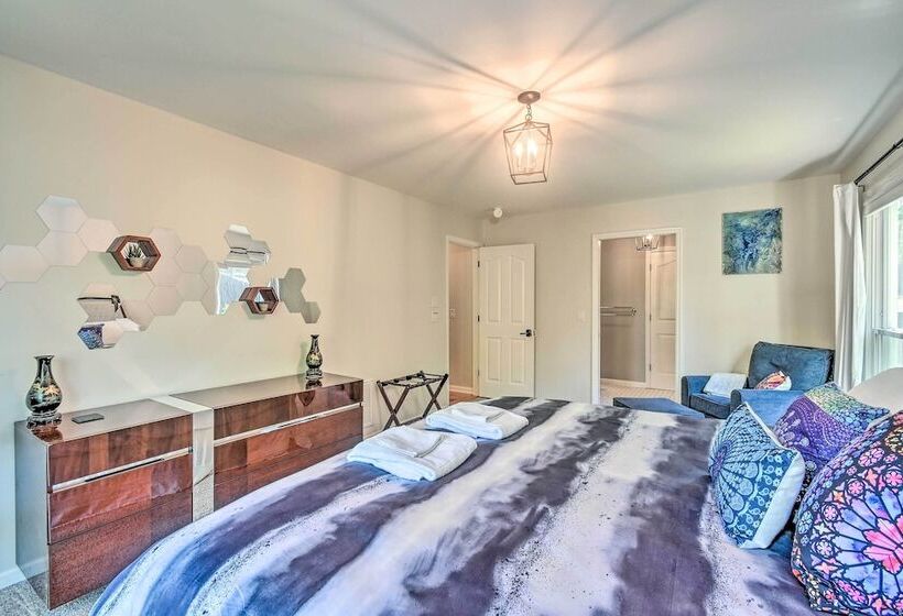 Peaceful Southern Pines Home W/ Pool + Yard!