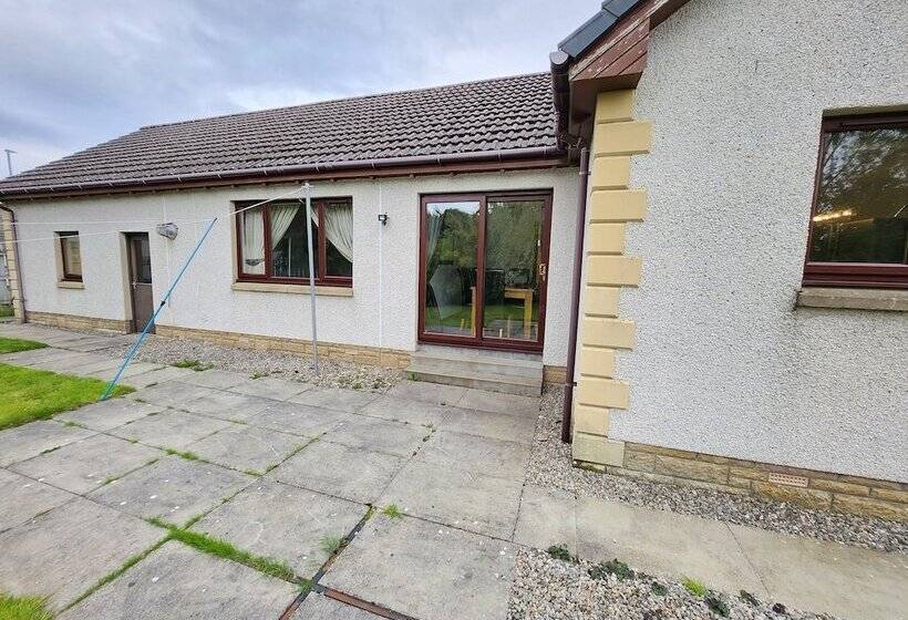 ペンション Boutique 4 Bed Home In Inverness