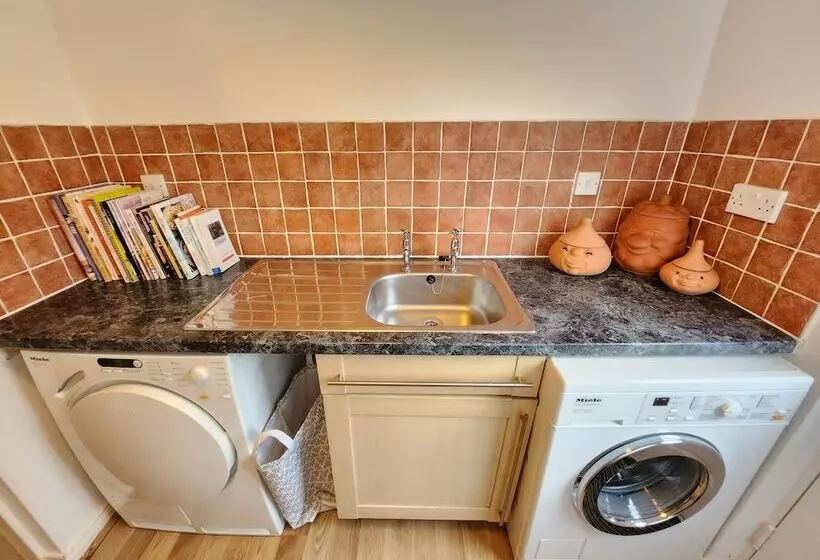 ペンション Boutique 4 Bed Home In Inverness