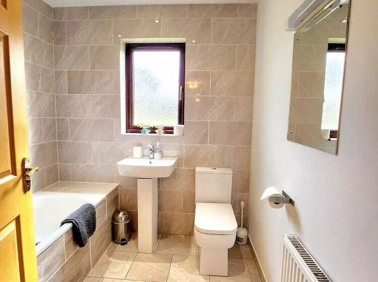 ペンション Boutique 4 Bed Home In Inverness