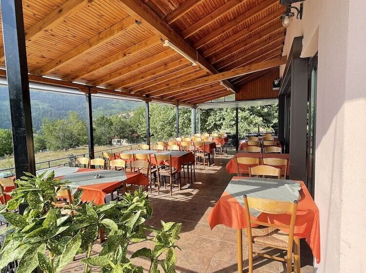 بنسيون Ta Livadia