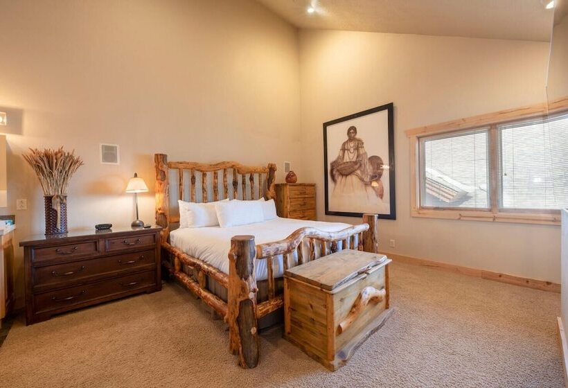 پانسیون Timberwolf Lodge 2a By Lespri Management