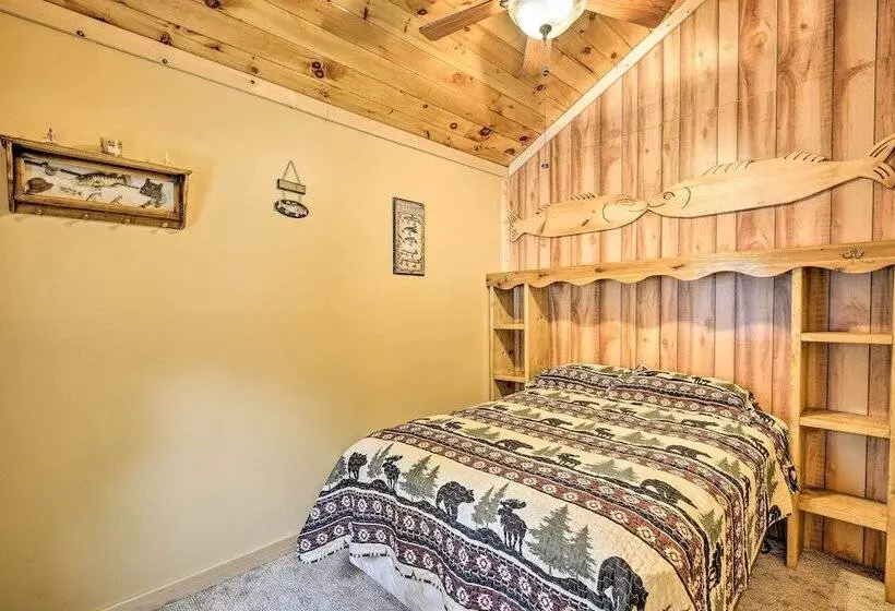 Pet Friendly Brantingham Cabin By Atv Trails