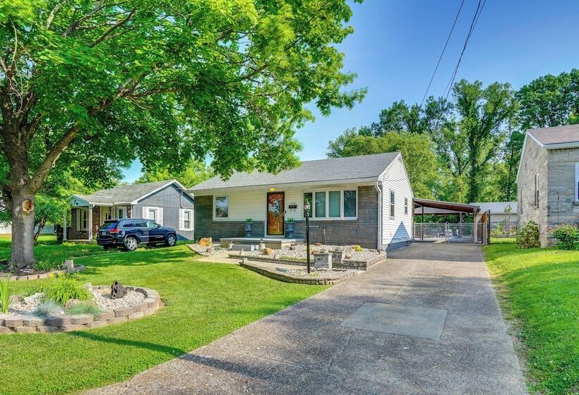 Pet Friendly Clarksville Home W/ Central A/c