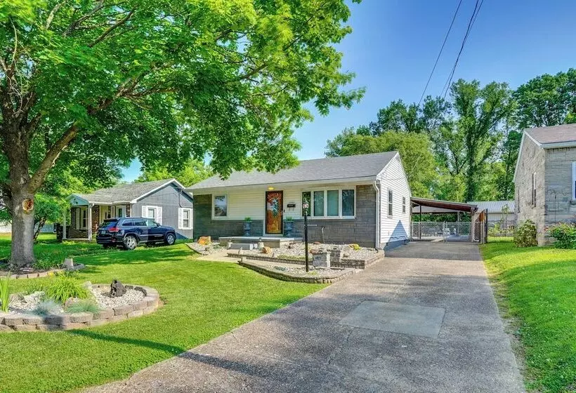 Pet Friendly Clarksville Home W/ Central A/c