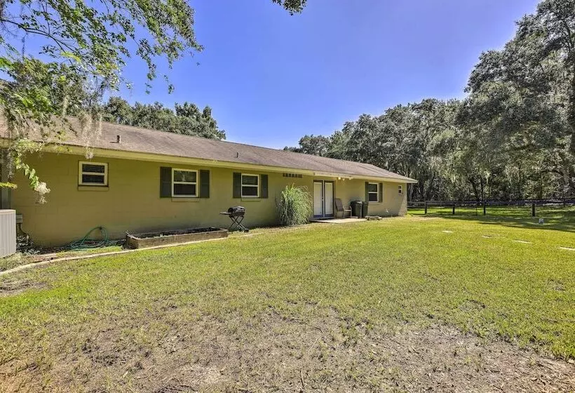 Pet Friendly Home Close To Wec Ocala!