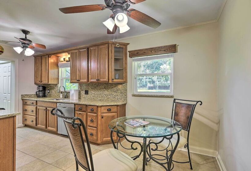 Pet Friendly Home Close To Wec Ocala!