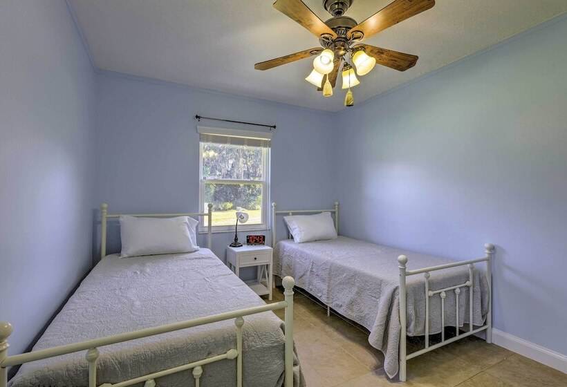 Pet Friendly Home Close To Wec Ocala!