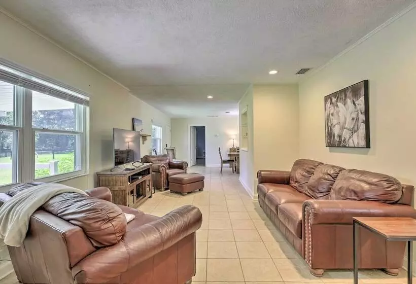 Pet Friendly Home Close To Wec Ocala!