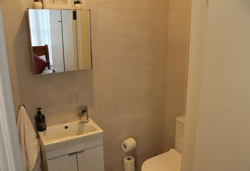 레지던스 Stunning 4 Bed House In Belfast